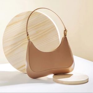 Melie Bianco Shoulder Bag (NWOT)